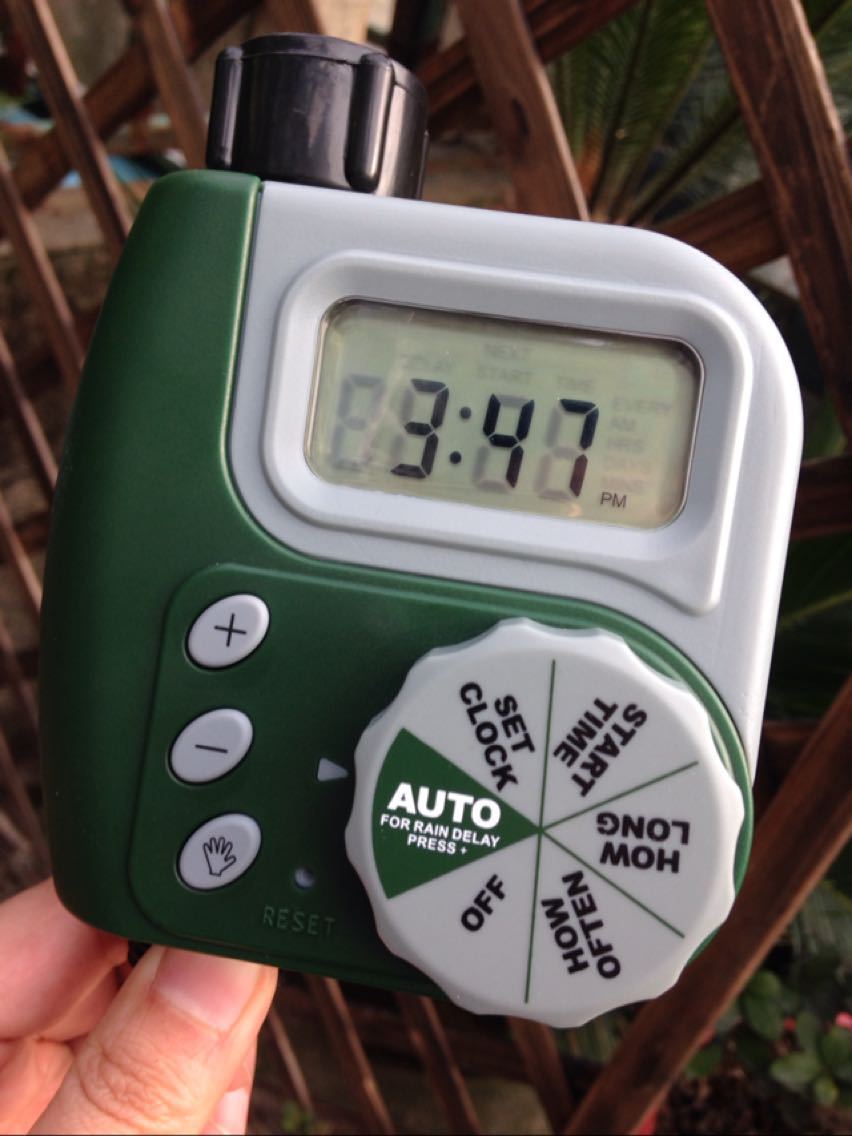 Intelligenter Automatischer LCD Bewässerungs-Timer für Garten - Effiziente Bewässerung leicht gemacht!