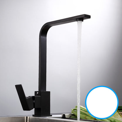 Moderne Küchenarmatur in schwarz