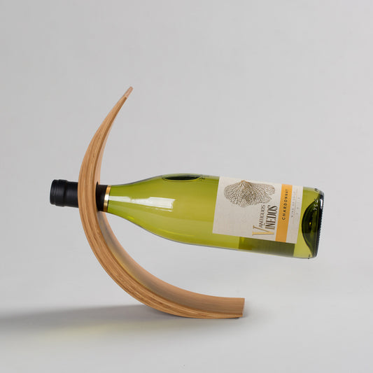 Weinflaschenhalter aus Bambus im modernen Stil