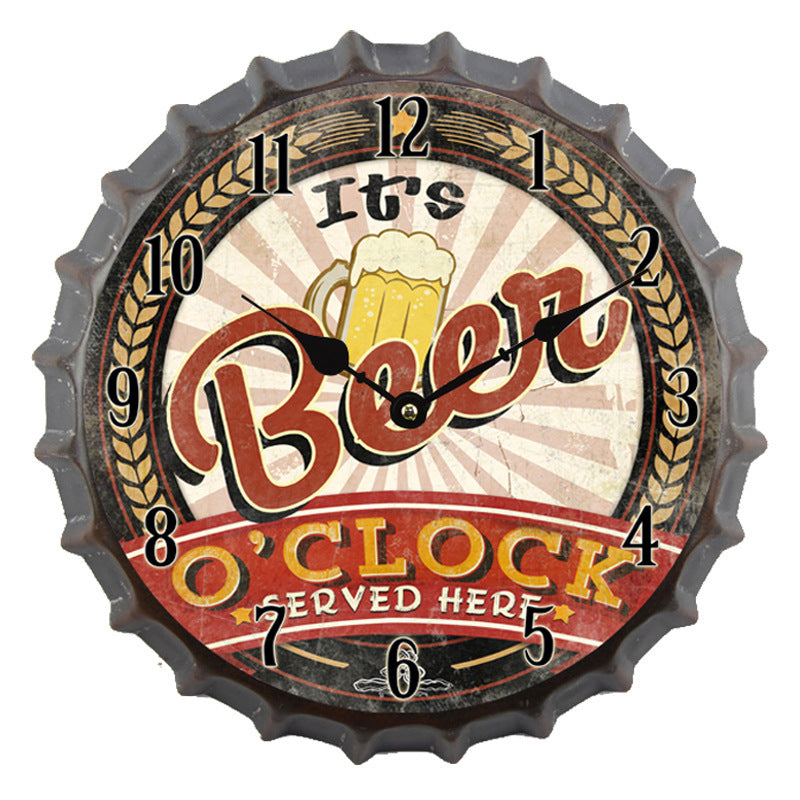 Die Wanduhr im europäischen Stil